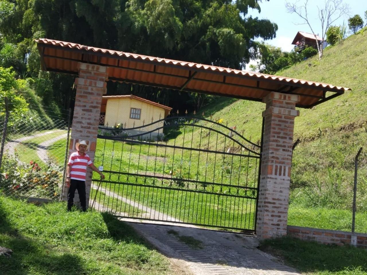 Alojamiento Campestre Cabanas Mirador Ingruma Riosucio Caldas Ruiosucio Екстер'єр фото